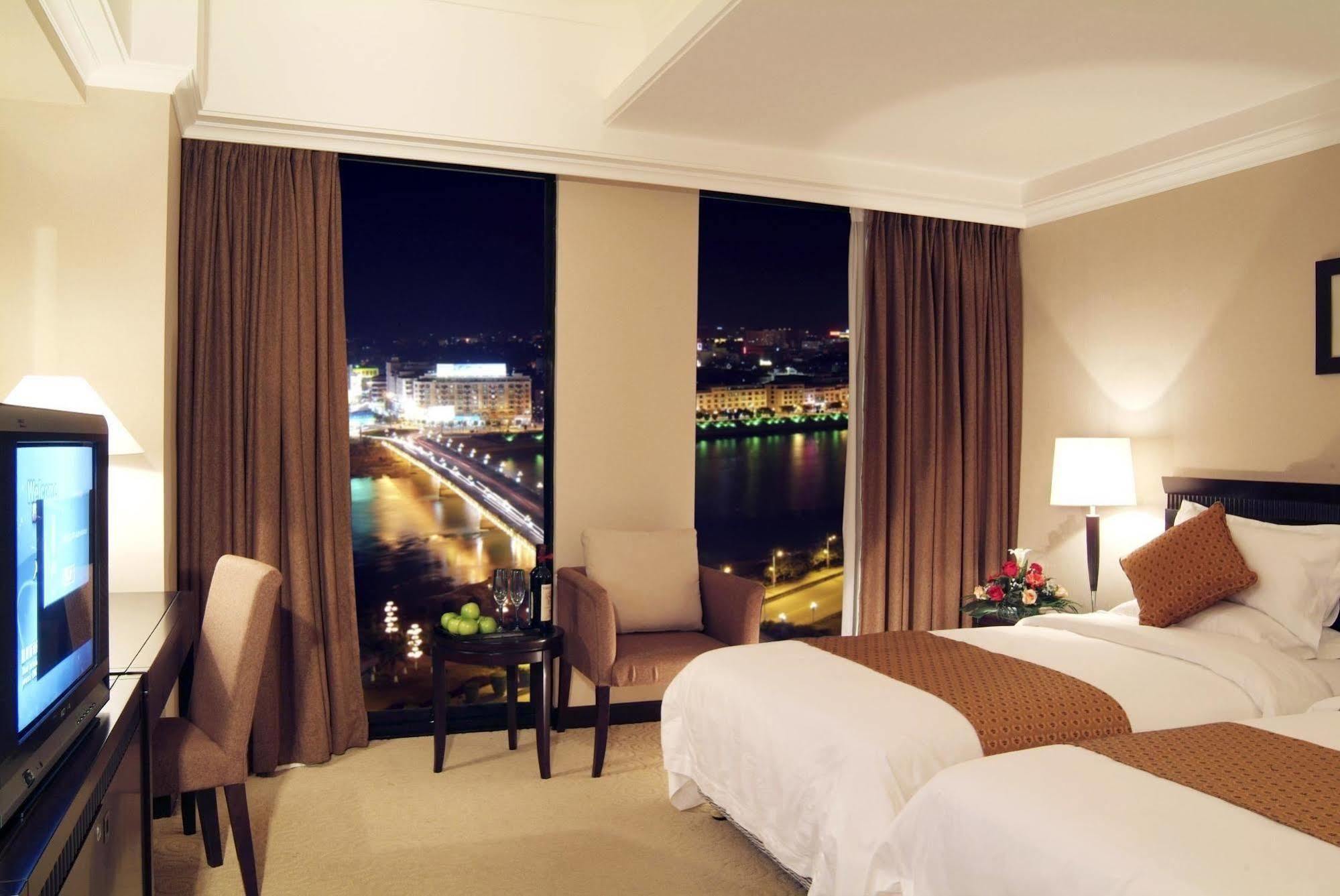 โรงแรมเกรท อินเตอร์เนชั่นแนล Heyuan ภายนอก รูปภาพ