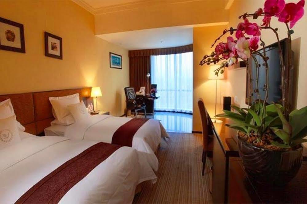 โรงแรมเกรท อินเตอร์เนชั่นแนล Heyuan ภายนอก รูปภาพ